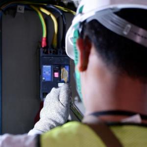 Upozornenie na odpočet elektromerov.