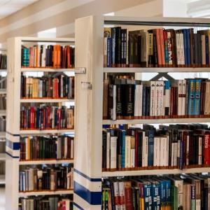 Úprava otváracích hodín knižnice počas prázdnin.