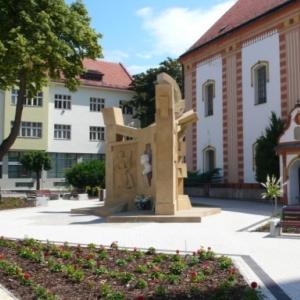 Štefánikov pamätník oslávi 105 rokov.